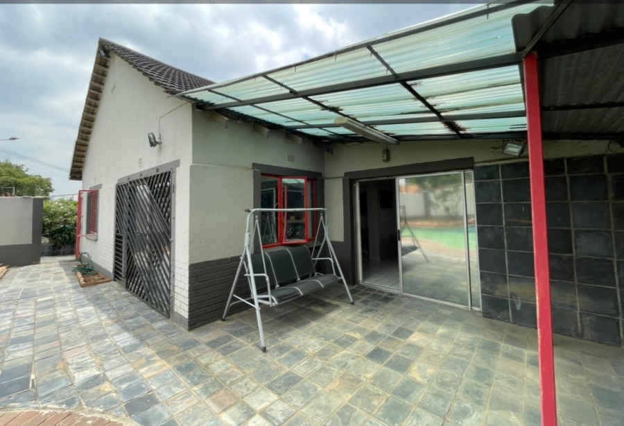 4 Bedroom Property for Sale in Rewlatch Gauteng