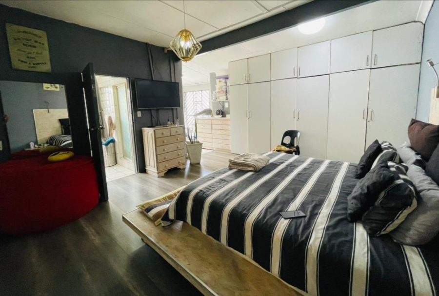 4 Bedroom Property for Sale in Rewlatch Gauteng