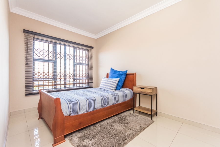 4 Bedroom Property for Sale in Meadowlands East Gauteng