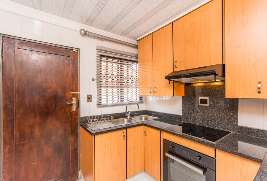 4 Bedroom Property for Sale in Meadowlands East Gauteng