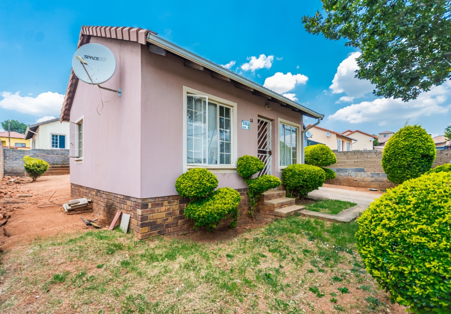 2 Bedroom Property for Sale in Cosmo City Gauteng