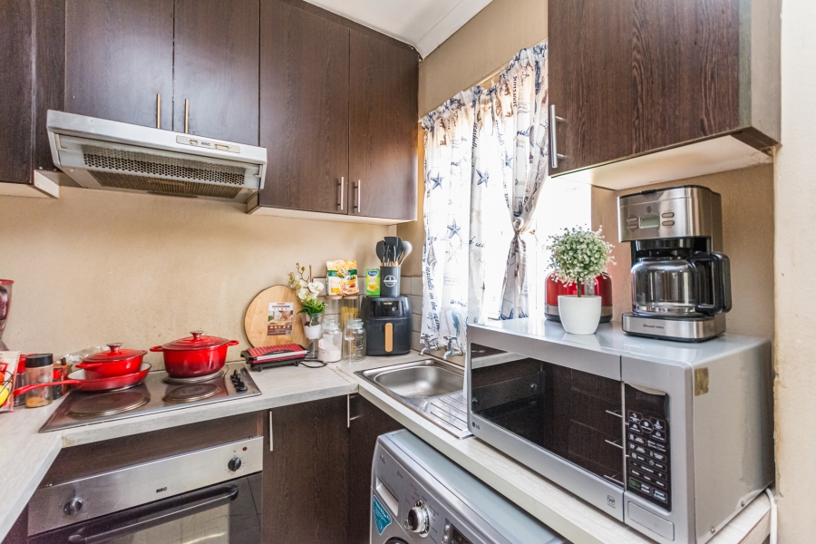 2 Bedroom Property for Sale in Cosmo City Gauteng