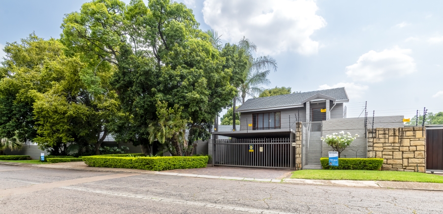 5 Bedroom Property for Sale in Lynnwood Glen Gauteng