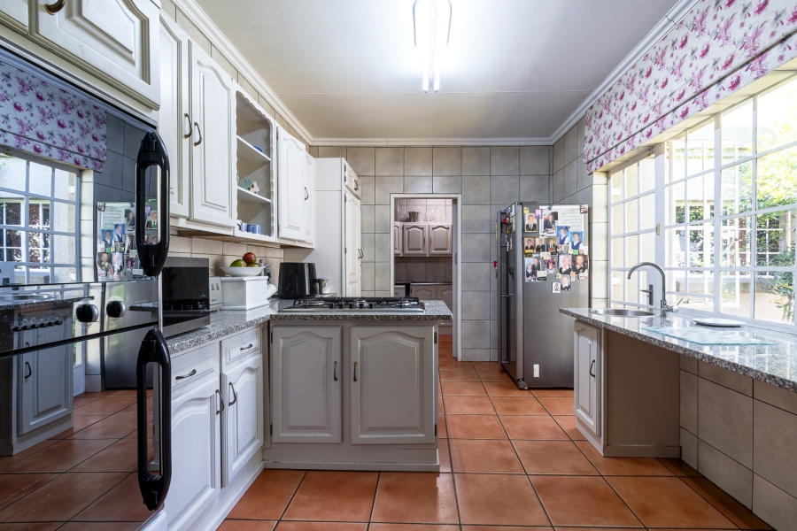 5 Bedroom Property for Sale in Lynnwood Glen Gauteng