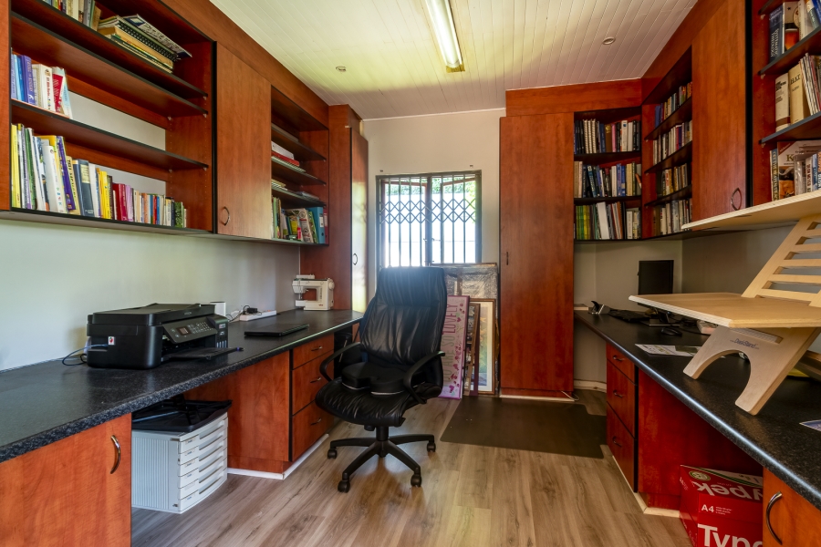 5 Bedroom Property for Sale in Lynnwood Glen Gauteng