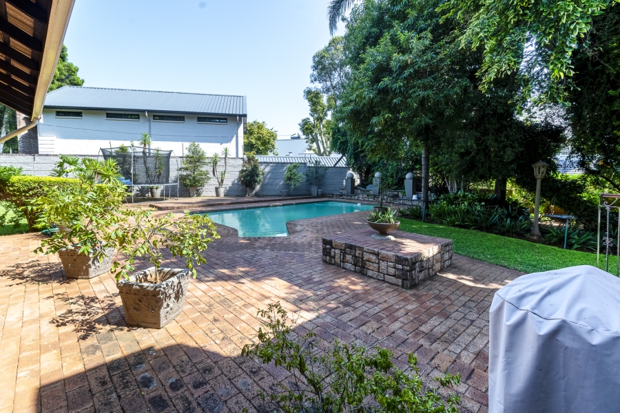 5 Bedroom Property for Sale in Lynnwood Glen Gauteng