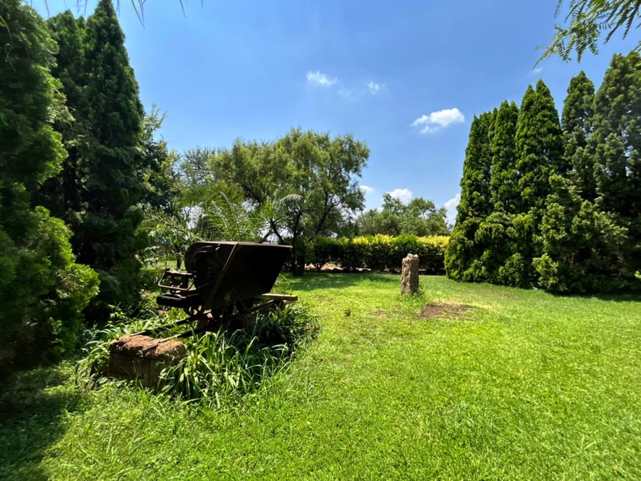 22 Bedroom Property for Sale in Kameeldrift West Gauteng