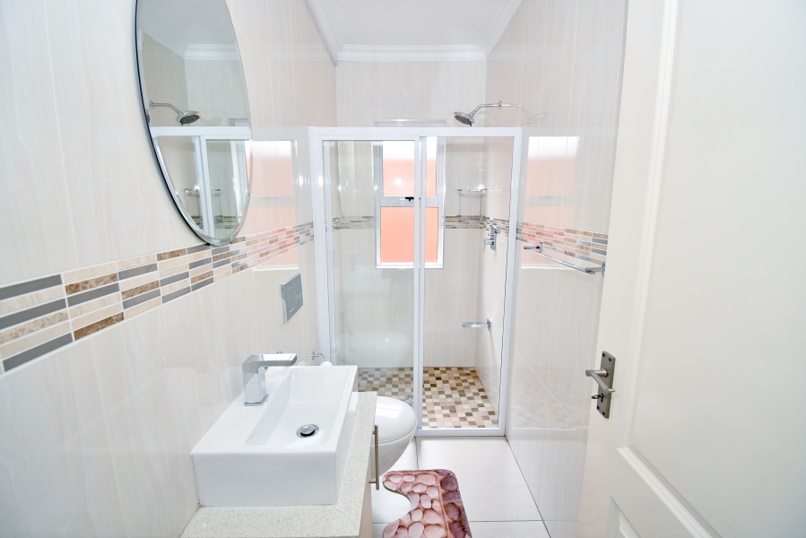 6 Bedroom Property for Sale in Crown North Gauteng