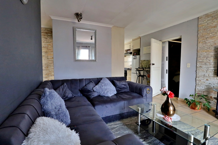 2 Bedroom Property for Sale in Norkem Park Gauteng