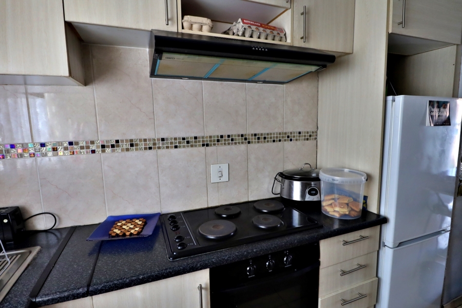 2 Bedroom Property for Sale in Norkem Park Gauteng