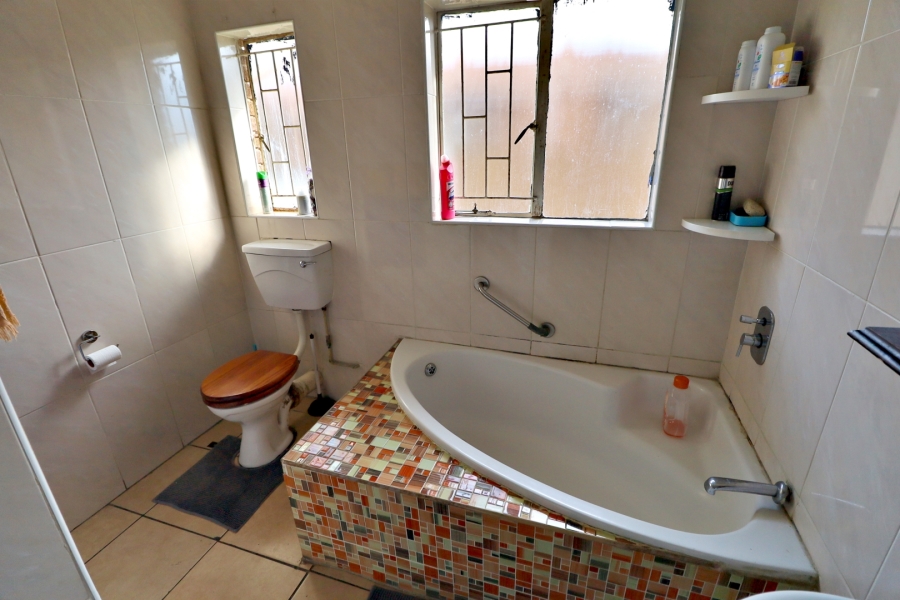2 Bedroom Property for Sale in Norkem Park Gauteng