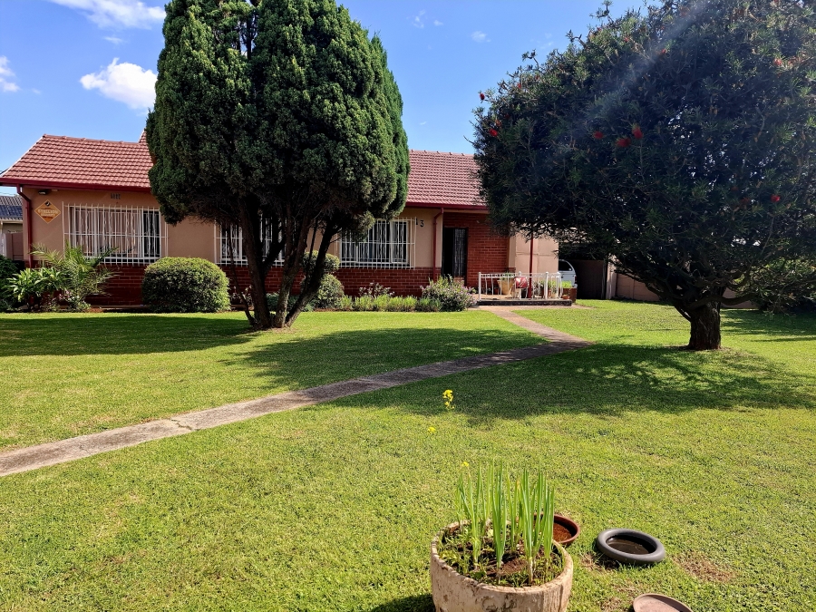 3 Bedroom Property for Sale in Dal Fouche Gauteng