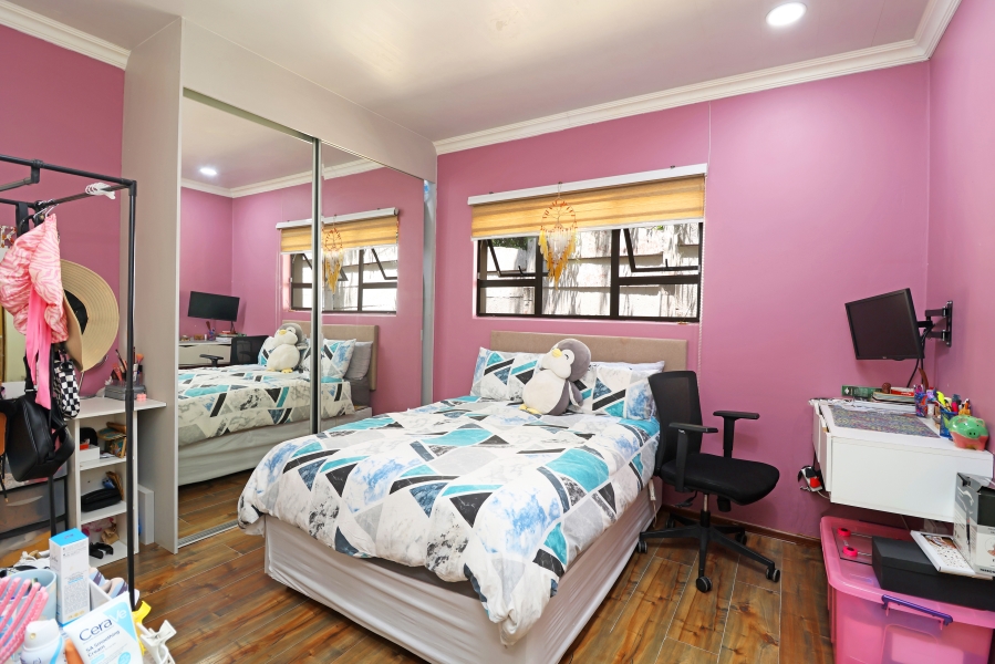 6 Bedroom Property for Sale in Bordeaux Gauteng