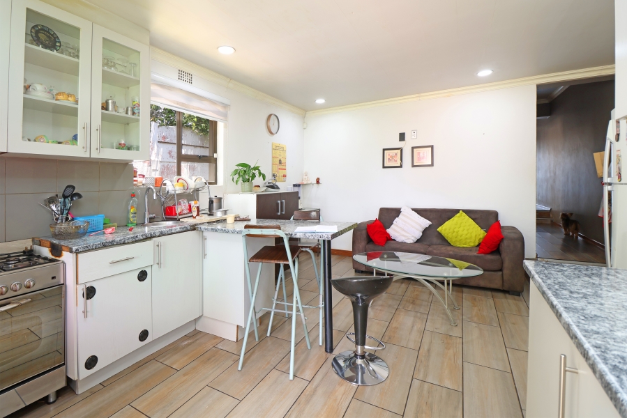 6 Bedroom Property for Sale in Bordeaux Gauteng