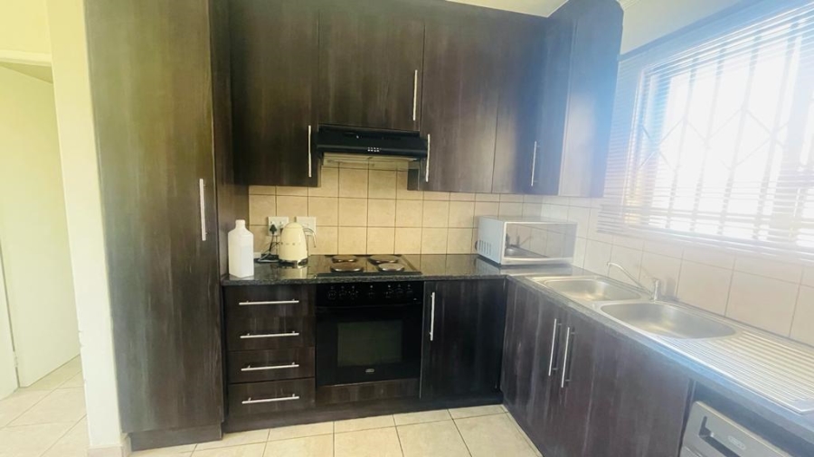 To Let 3 Bedroom Property for Rent in Sunair Park Gauteng
