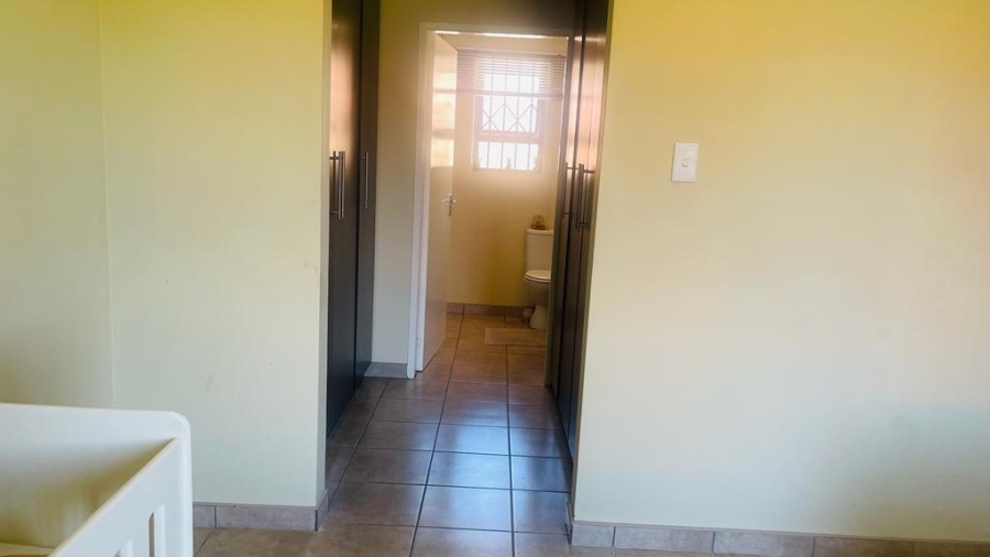 To Let 3 Bedroom Property for Rent in Sunair Park Gauteng