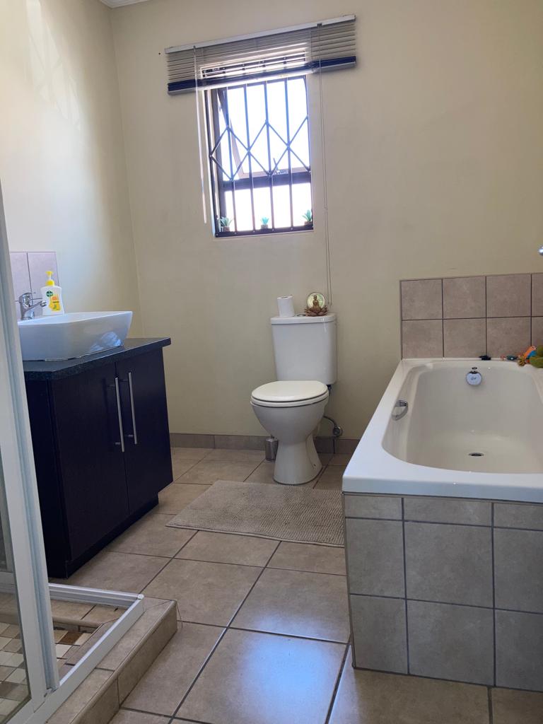 To Let 3 Bedroom Property for Rent in Sunair Park Gauteng