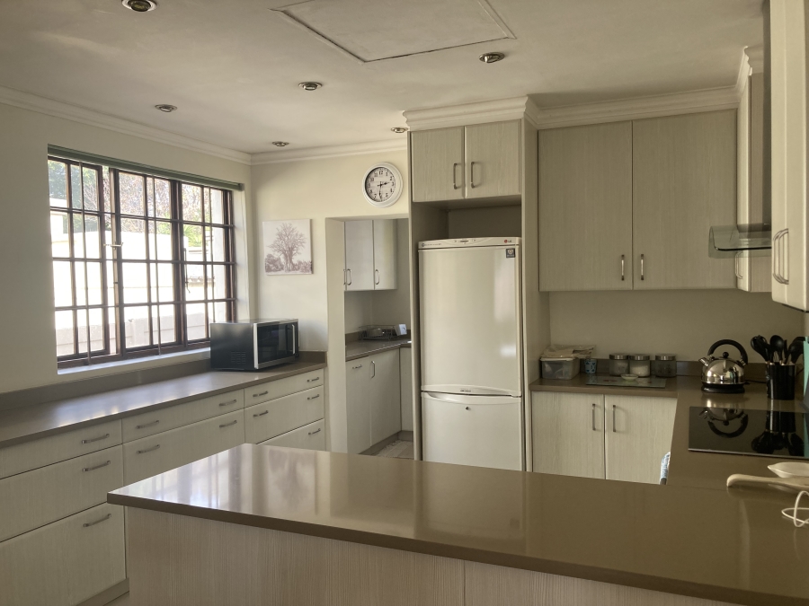 To Let 3 Bedroom Property for Rent in Norwood Gauteng