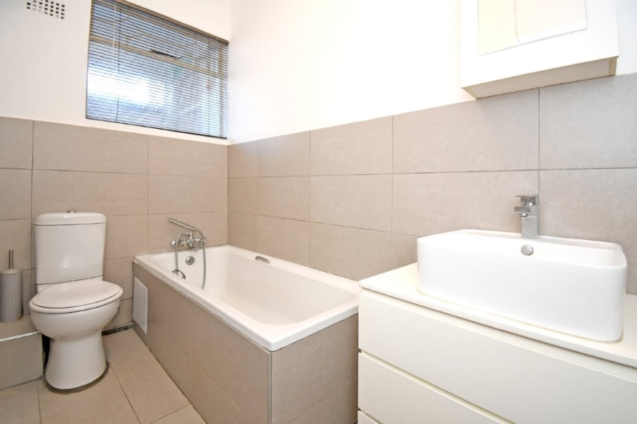 2 Bedroom Property for Sale in Craighall Park Gauteng