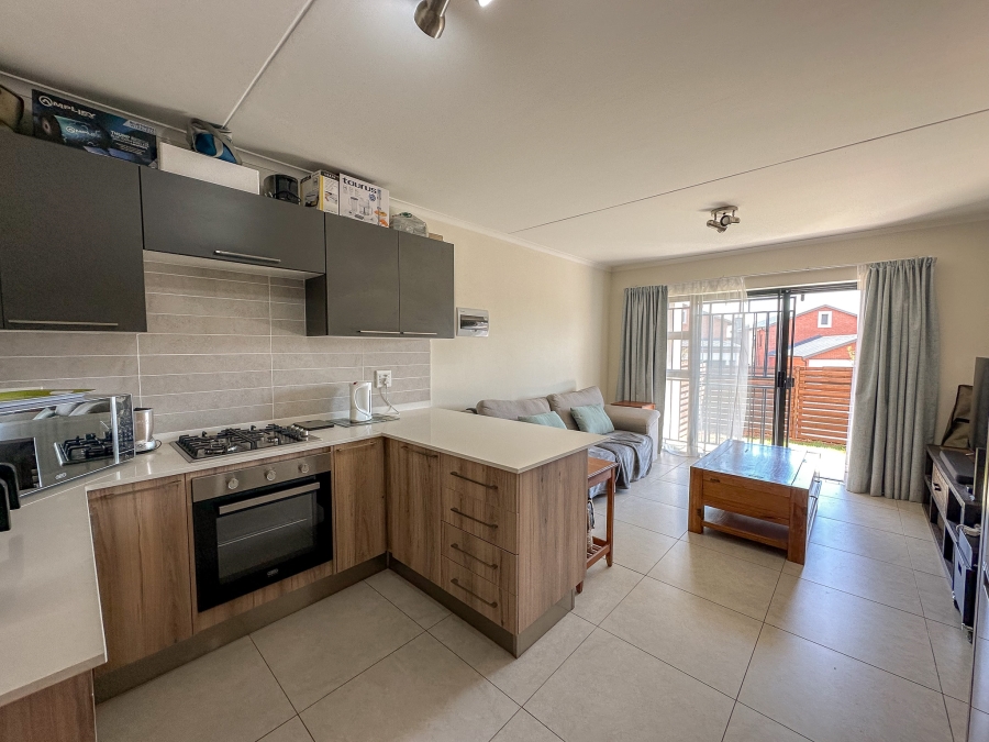 To Let 1 Bedroom Property for Rent in Golden Fields Estate Gauteng