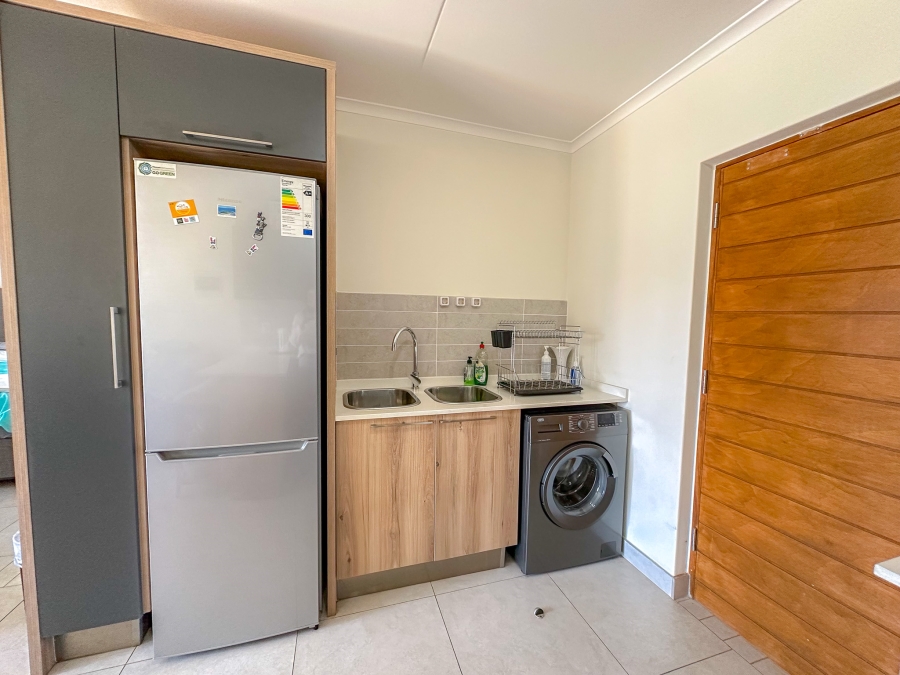 To Let 1 Bedroom Property for Rent in Golden Fields Estate Gauteng