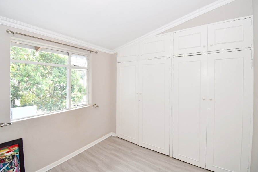 4 Bedroom Property for Sale in Atholl Gauteng