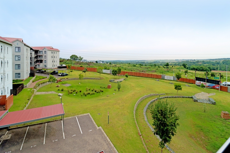 1 Bedroom Property for Sale in Modderfontein Gauteng