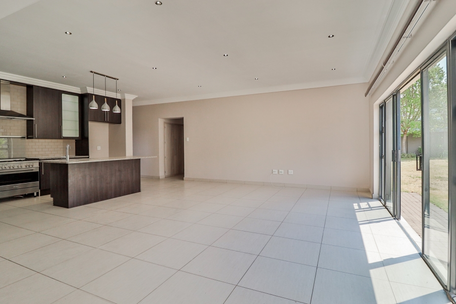 To Let 3 Bedroom Property for Rent in Midstream Estate Gauteng