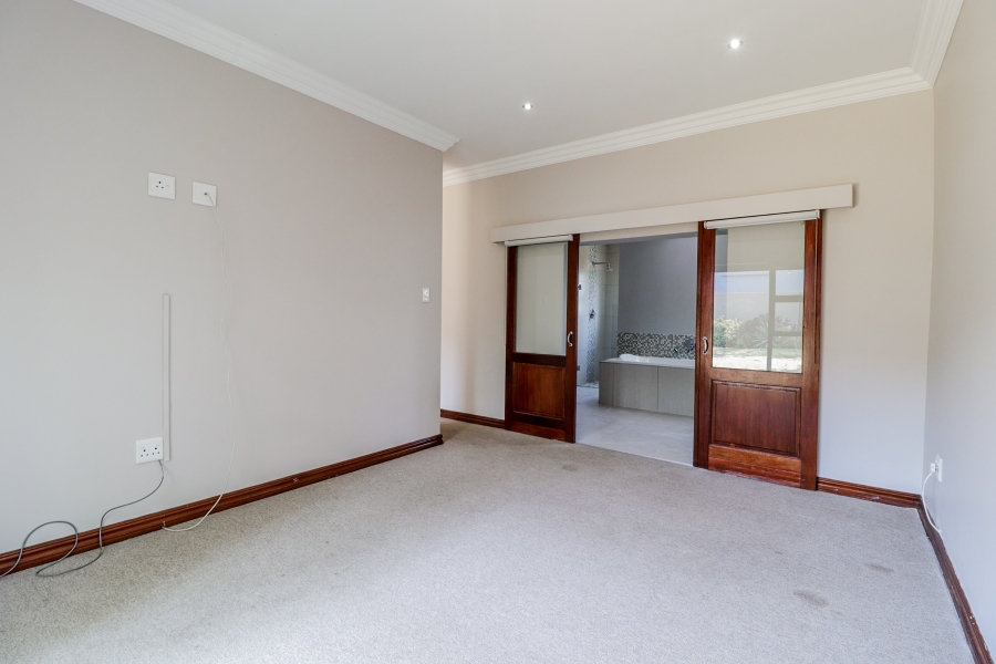 To Let 3 Bedroom Property for Rent in Midstream Estate Gauteng