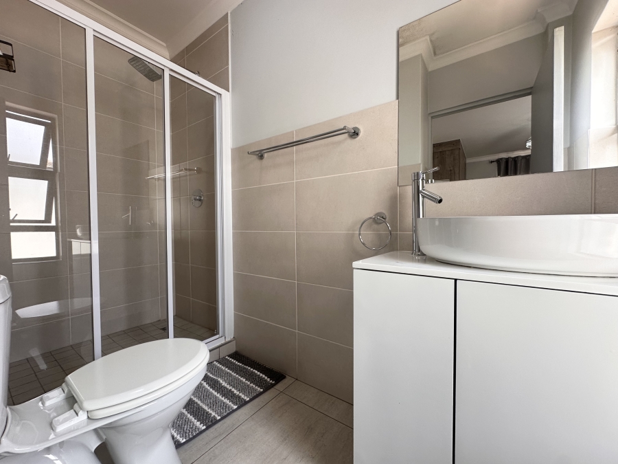 To Let 3 Bedroom Property for Rent in Thatchfield Estate Gauteng