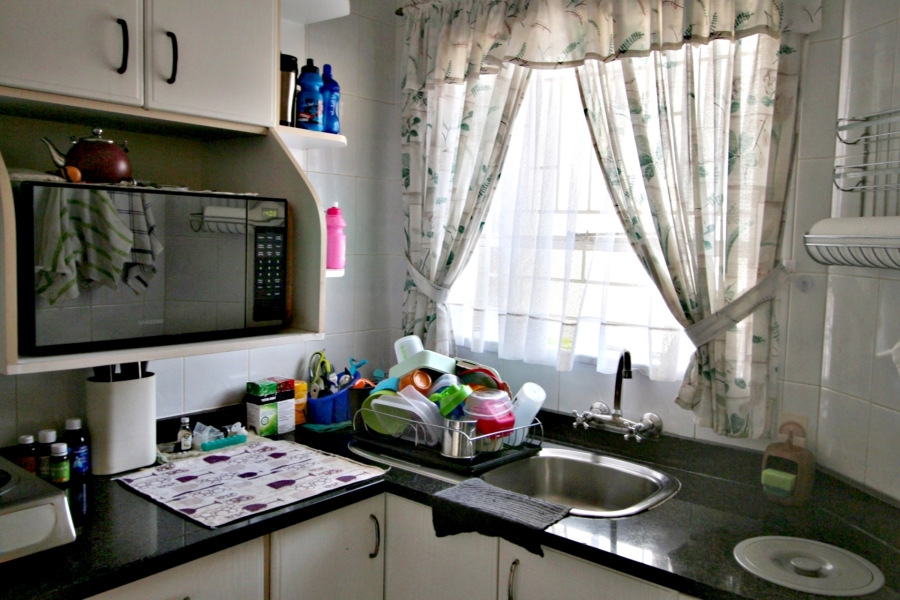 2 Bedroom Property for Sale in Edleen Gauteng