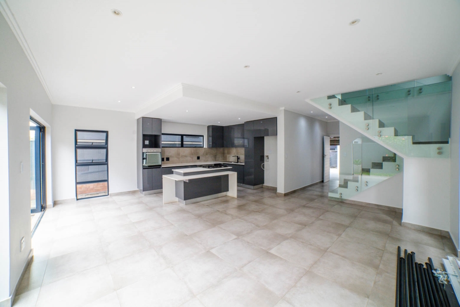 3 Bedroom Property for Sale in Edenburg Gauteng