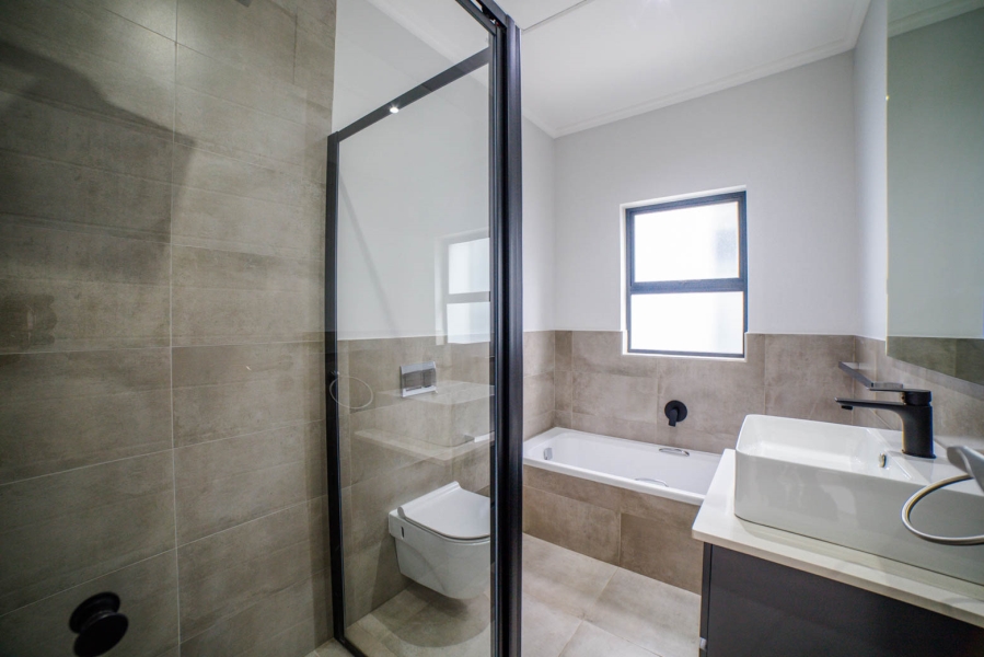 3 Bedroom Property for Sale in Edenburg Gauteng