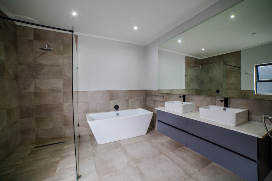 3 Bedroom Property for Sale in Edenburg Gauteng