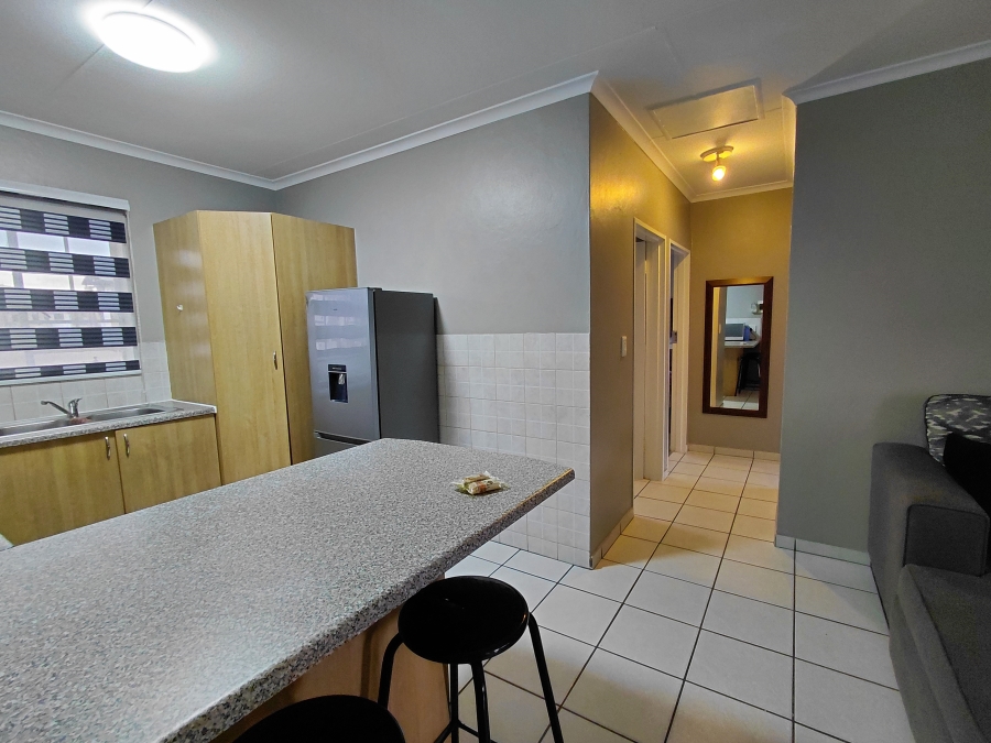 To Let 2 Bedroom Property for Rent in Noordwyk Gauteng