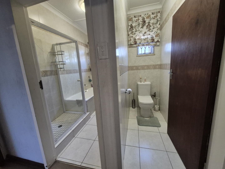 3 Bedroom Property for Sale in Sunnyridge Gauteng
