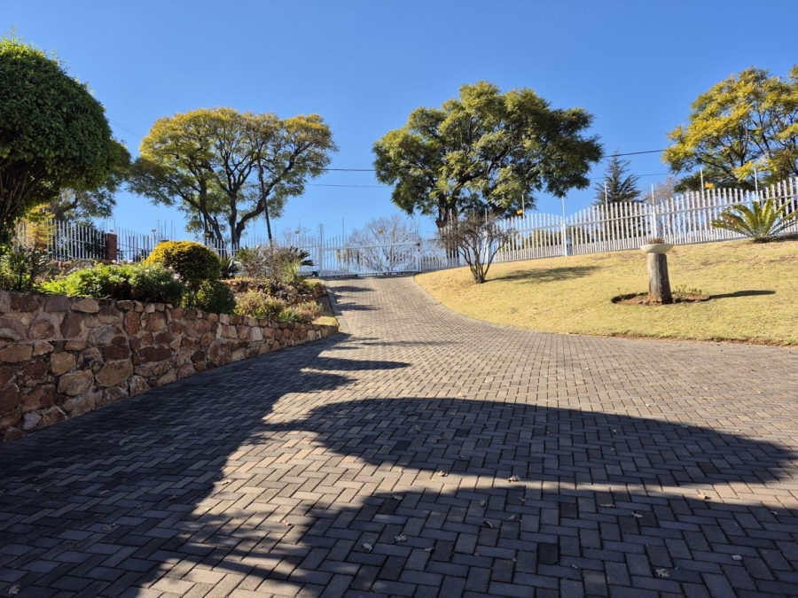 3 Bedroom Property for Sale in Sunnyridge Gauteng