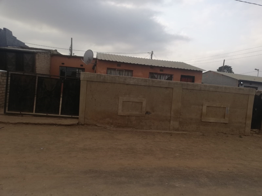 2 Bedroom Property for Sale in Orange Farm Gauteng