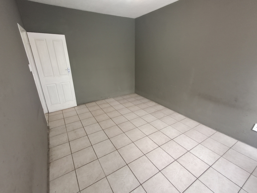 7 Bedroom Property for Sale in Airfield Gauteng