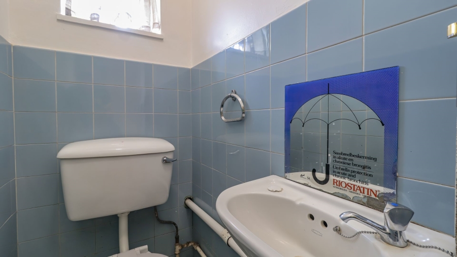 4 Bedroom Property for Sale in Savoy Estate Gauteng