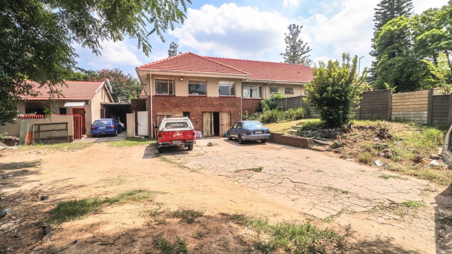 4 Bedroom Property for Sale in Savoy Estate Gauteng