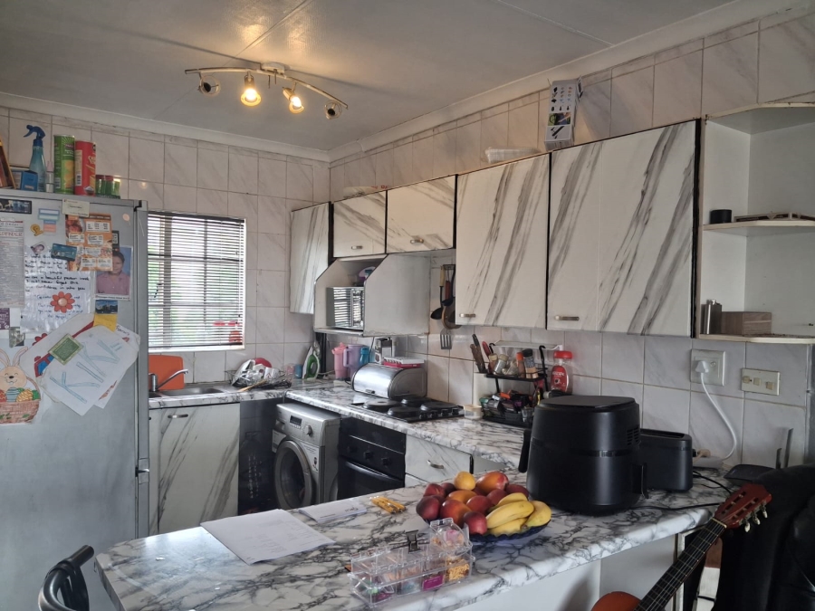 2 Bedroom Property for Sale in Eden Glen Gauteng