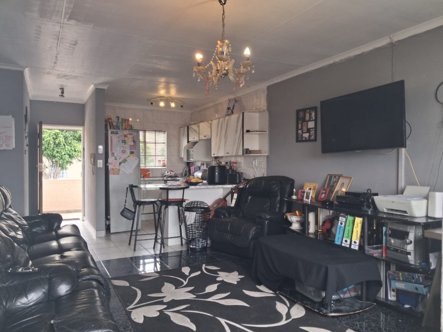 2 Bedroom Property for Sale in Eden Glen Gauteng