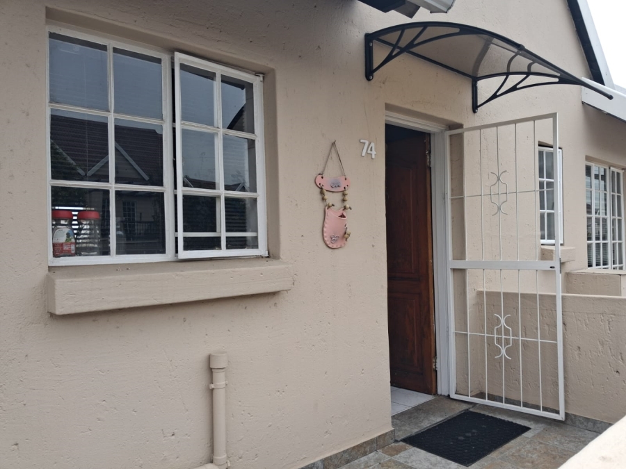2 Bedroom Property for Sale in Eden Glen Gauteng