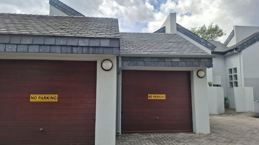 3 Bedroom Property for Sale in Lakefield Gauteng