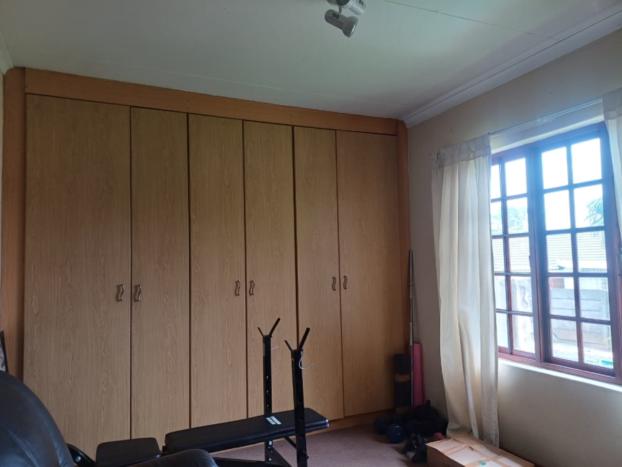 To Let 2 Bedroom Property for Rent in Isandovale Gauteng