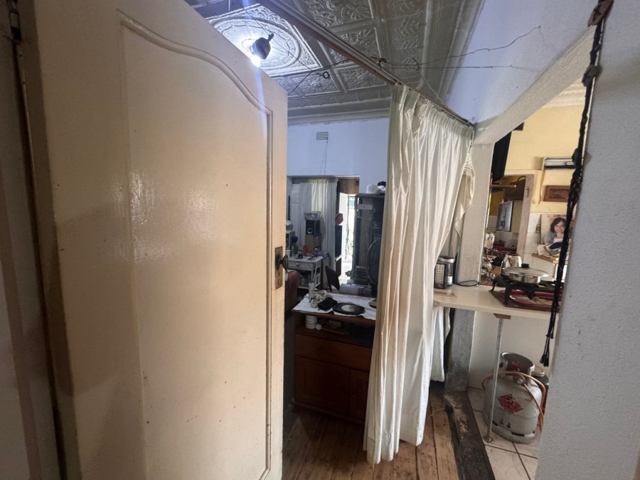 6 Bedroom Property for Sale in Dalview Gauteng