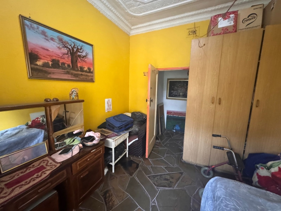 6 Bedroom Property for Sale in Dalview Gauteng