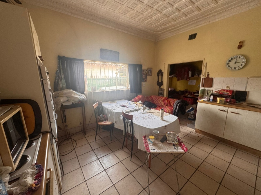 6 Bedroom Property for Sale in Dalview Gauteng