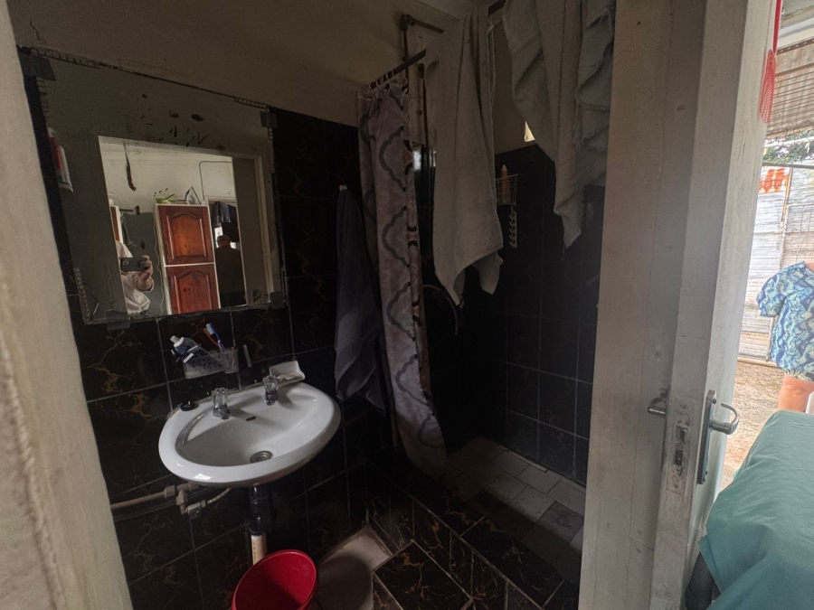 6 Bedroom Property for Sale in Dalview Gauteng